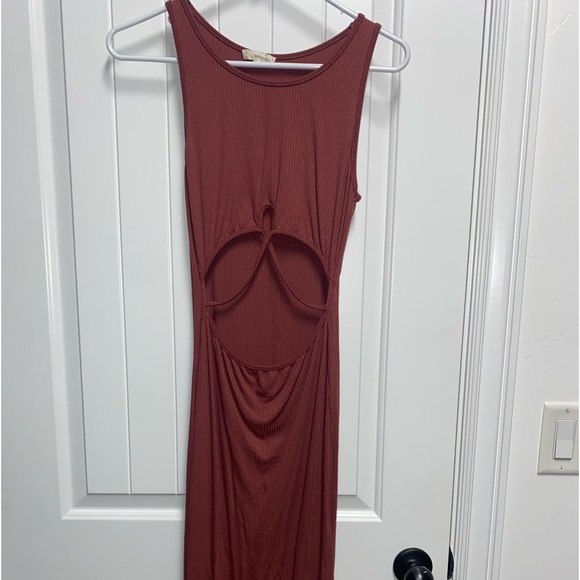 ENDLESS BLU Cutout Midi Dress - Picture 1 of 5